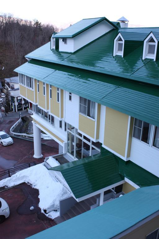 Hotel Bonfire Hakuba Buitenkant foto
